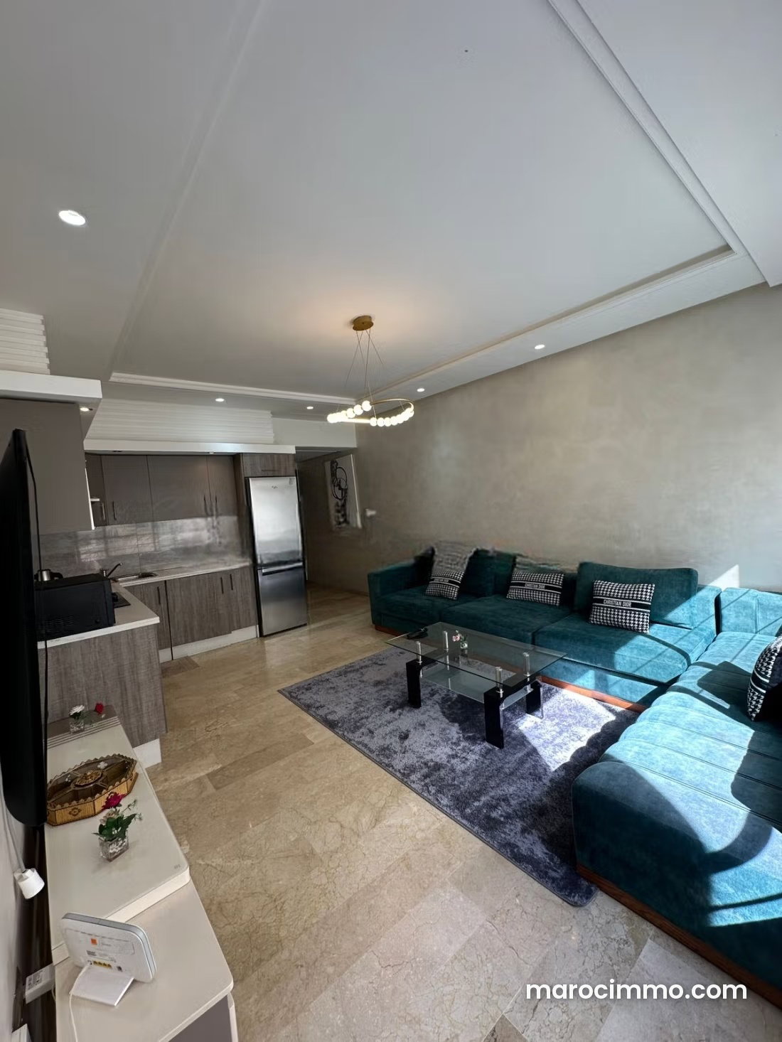 One-Bedroom Apartment in Casablanca's Golden Triangle — Casablanca