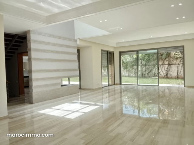 Superbe villa à louer à Californie — Casablanca