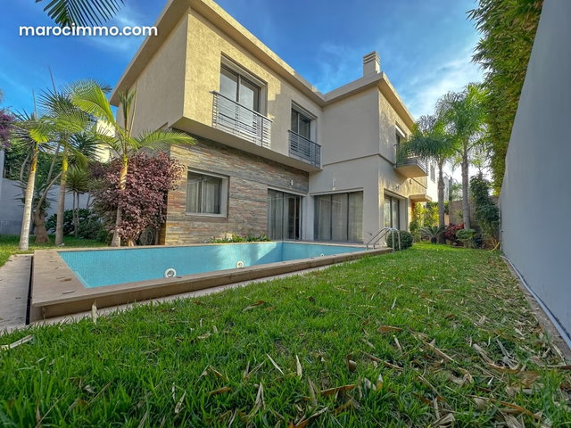 Villa d’architecte jumelée à vendre à Sidi Maarouf – emplacement stratégique — 2