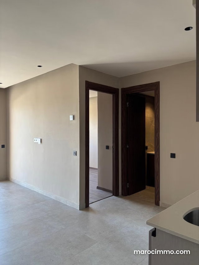 Très beau studio neuf à louer – Riviera — 5