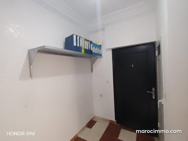 Bureau non equipe hay tarik bernoussi — 5