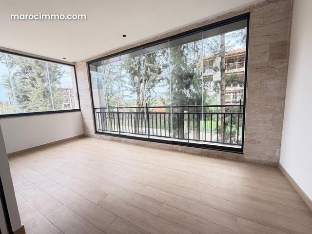 Très Bel appartement à orangeraie — 3