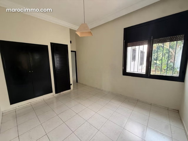 Villa d’habitation à louer au quartier Oasis — 4