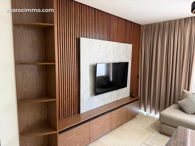 Modern Studio for Rent – Les Princesses — 2