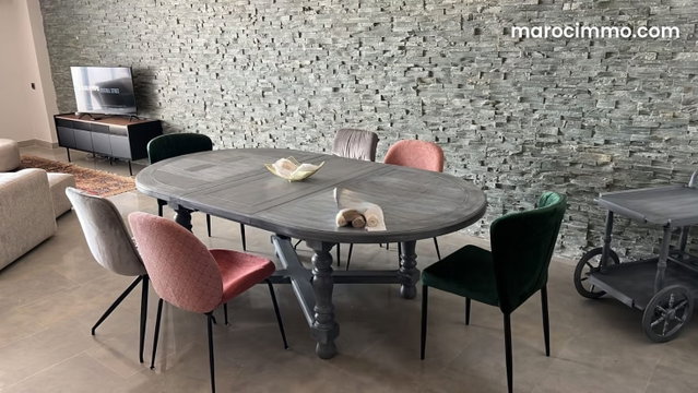 Très chic appartement familial de 3 chambre semi meublé sans vis à vis en plein quartier RACINE — 3