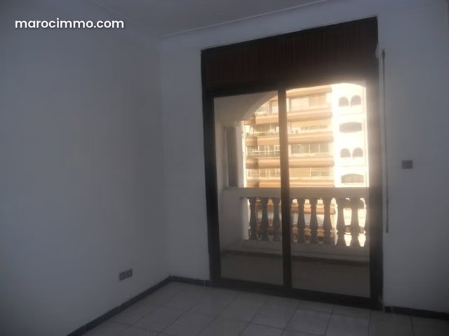 Apartment for Rent in RACINE — 4
