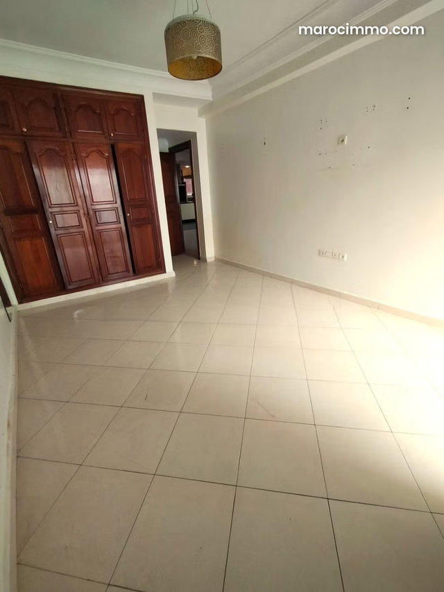 Apartment for Rent on Ghandi Boulevard — 3