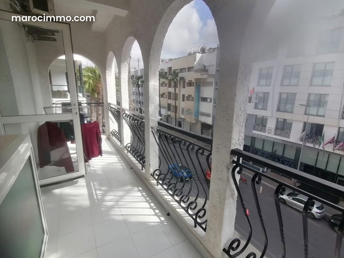 Appartement 5 pièces avec terrasse à vendre à Agdal Rabat — Rabat