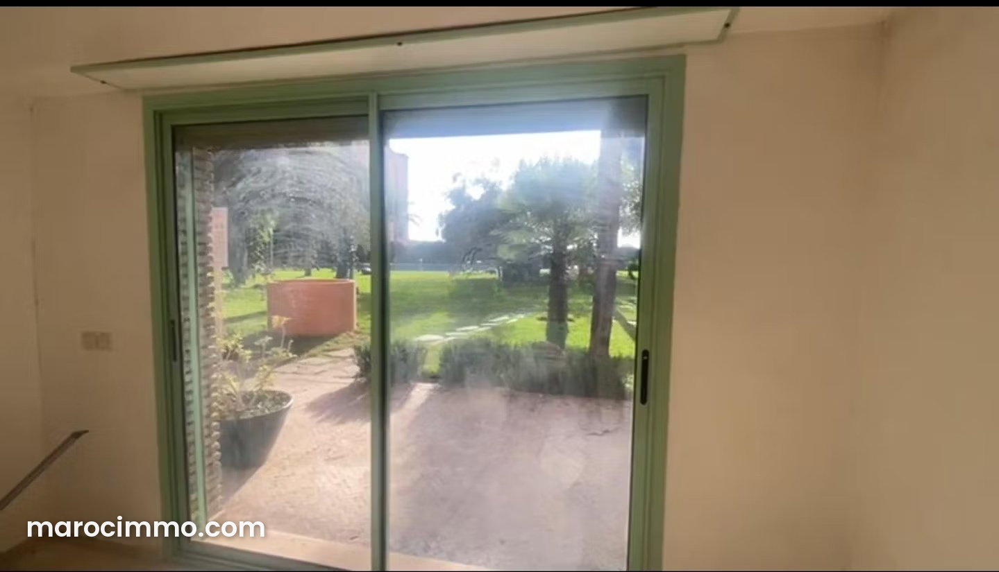 Ground-Floor Garden Apartment for Rent in Downtown Marrakech — Marrakesh