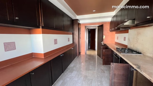 Apartment for rent in Riyadh. 3 beautiful bedrooms. Double-glazed windows and secure door — 4