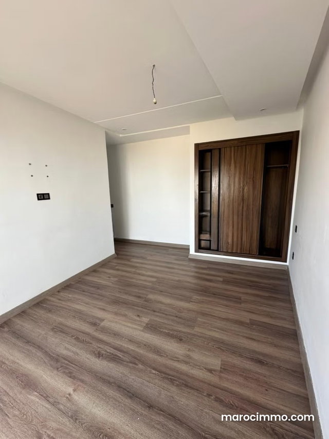 Apprt NEUF 3CH à louer à Sala Al Jadida — 3