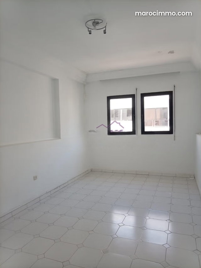 Appartement à vendre à l'agdal — 3