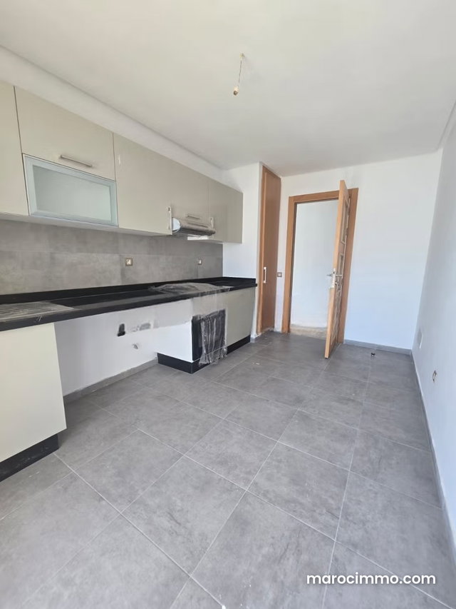 Appartement neuf haut standing à louer – Agdal — 4