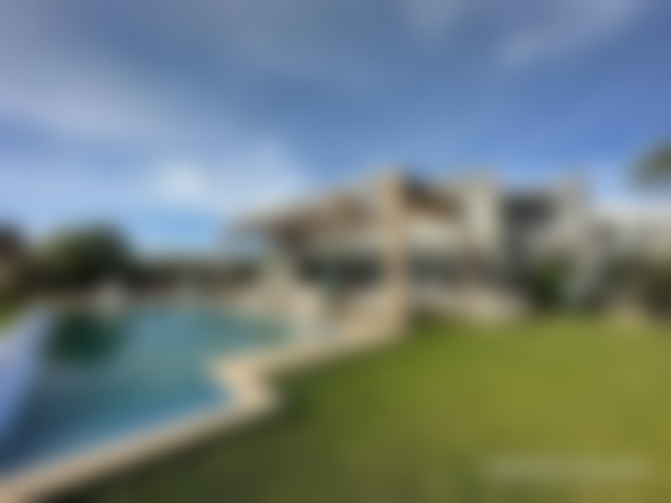 فيلا فاخرة بإطلالة بحرية في ملابطا طنجة
