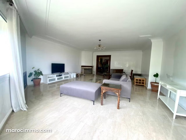 Bel appartement en location à Ain Diab — 2