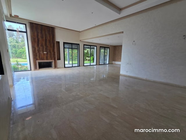 Tres belle villa vide à louer — 3