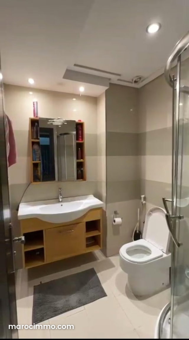 Appartement à louer – Racine — 4