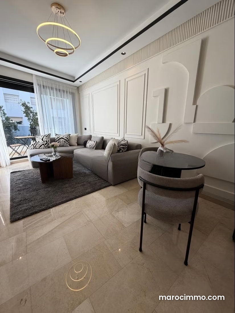 Furnished Apartment with Terrace in Maârif Extension, Casablanca — Casablanca
