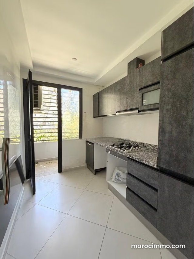 91 m² Apartment for Sale – 3 Bedrooms – Garage & Pool – Du Golf — 2