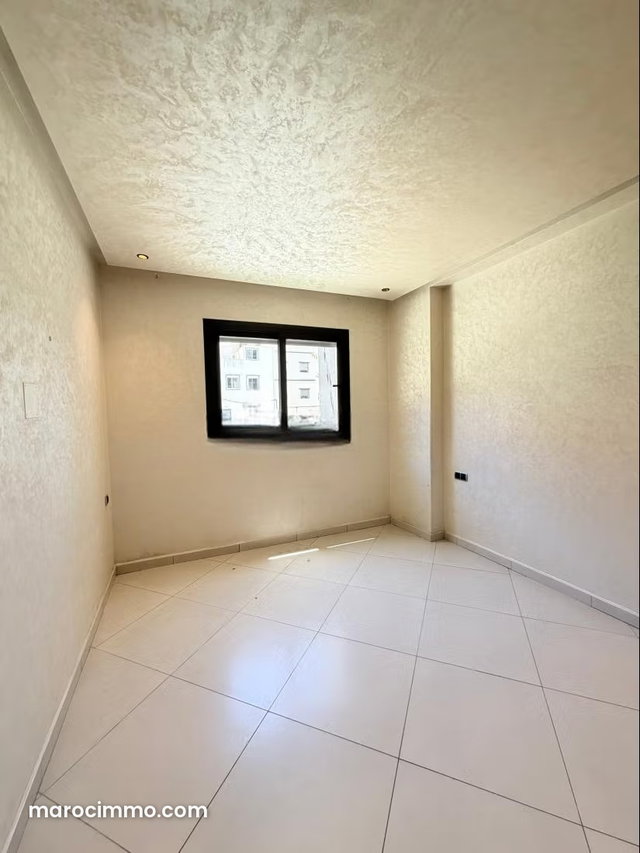 91 m² Apartment for Sale – 3 Bedrooms – Garage & Pool – Du Golf — 4