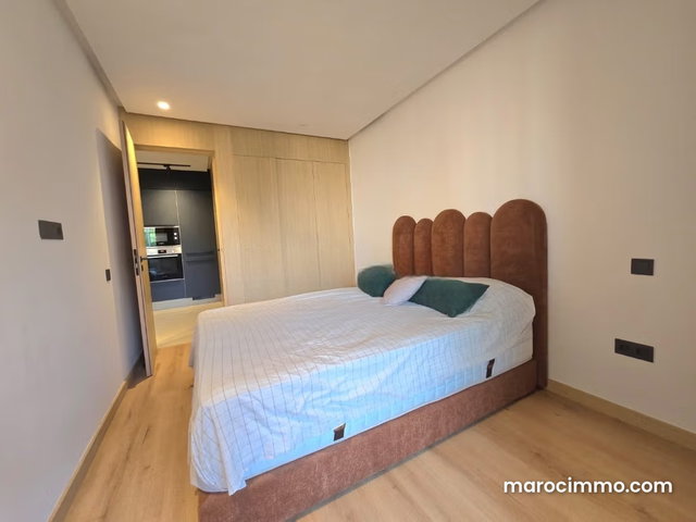 Très bel appartement en location à Riviera. 1 belle chambre. Meublé — 2