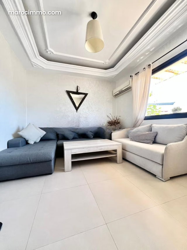 Bel Appartement etage eleve terrasse — 5