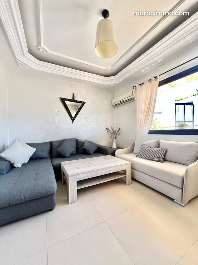 Bel Appartement etage eleve terrasse — 4