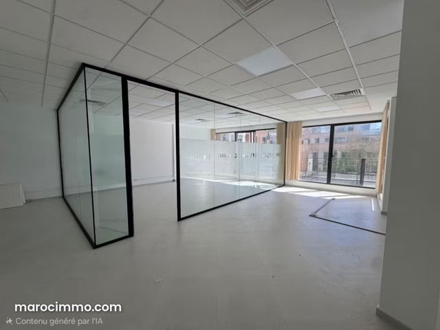 Bureau d'exception 83m² QUARTIER ADMINISTRATIF — Tanger
