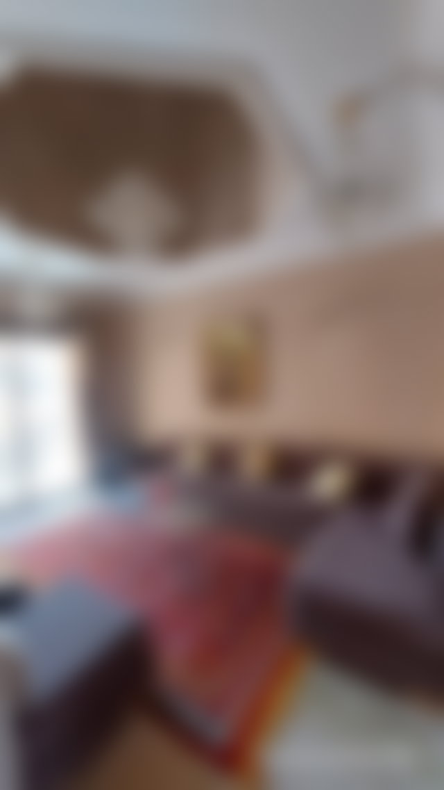 Appartement meublé 75 m², vue montagne, résidence avec golf et piscine — 2