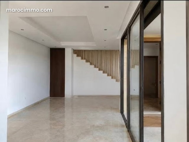 A Dar Bouaaza Villa à louer vide de 4 Chambres– sur deux niveaux — 2