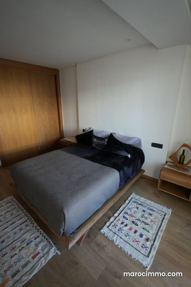 Studio Neuf HS Meublé 75m² à louer avec Piscine — 3