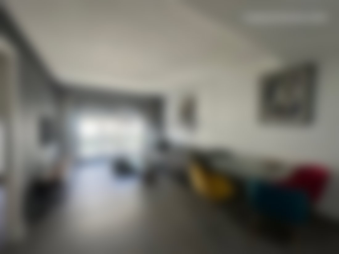 Furnished apartment with terrace for rent in Racine, Casablanca
