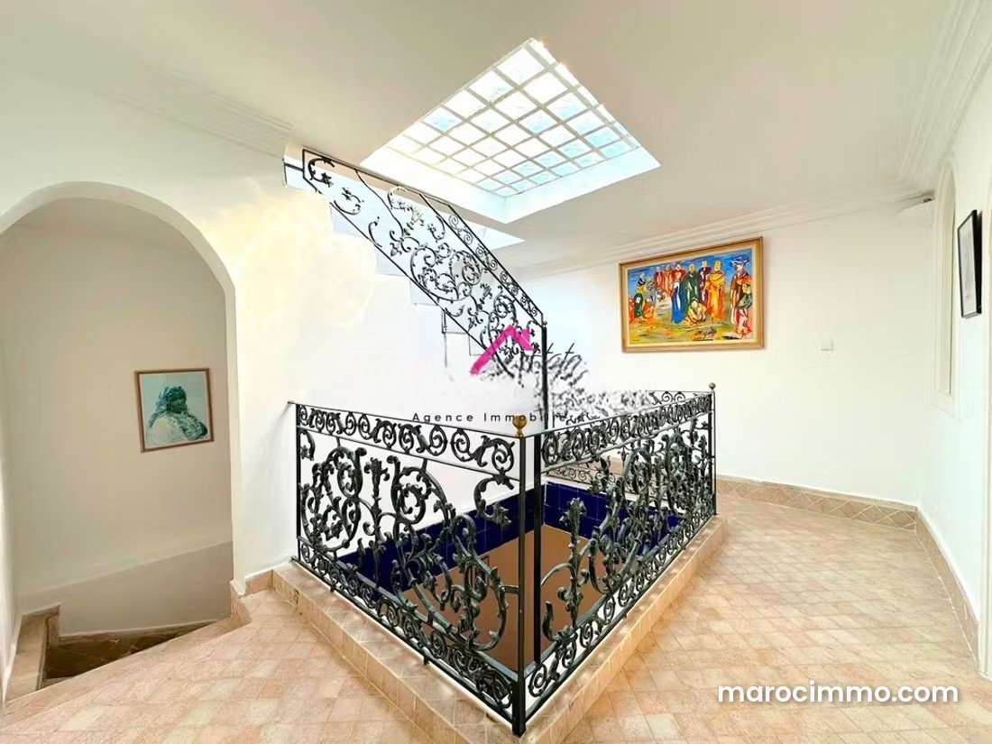 Furnished 220 m² House with 5 Bedrooms, Garden and Terrace in Marchan — Tangier