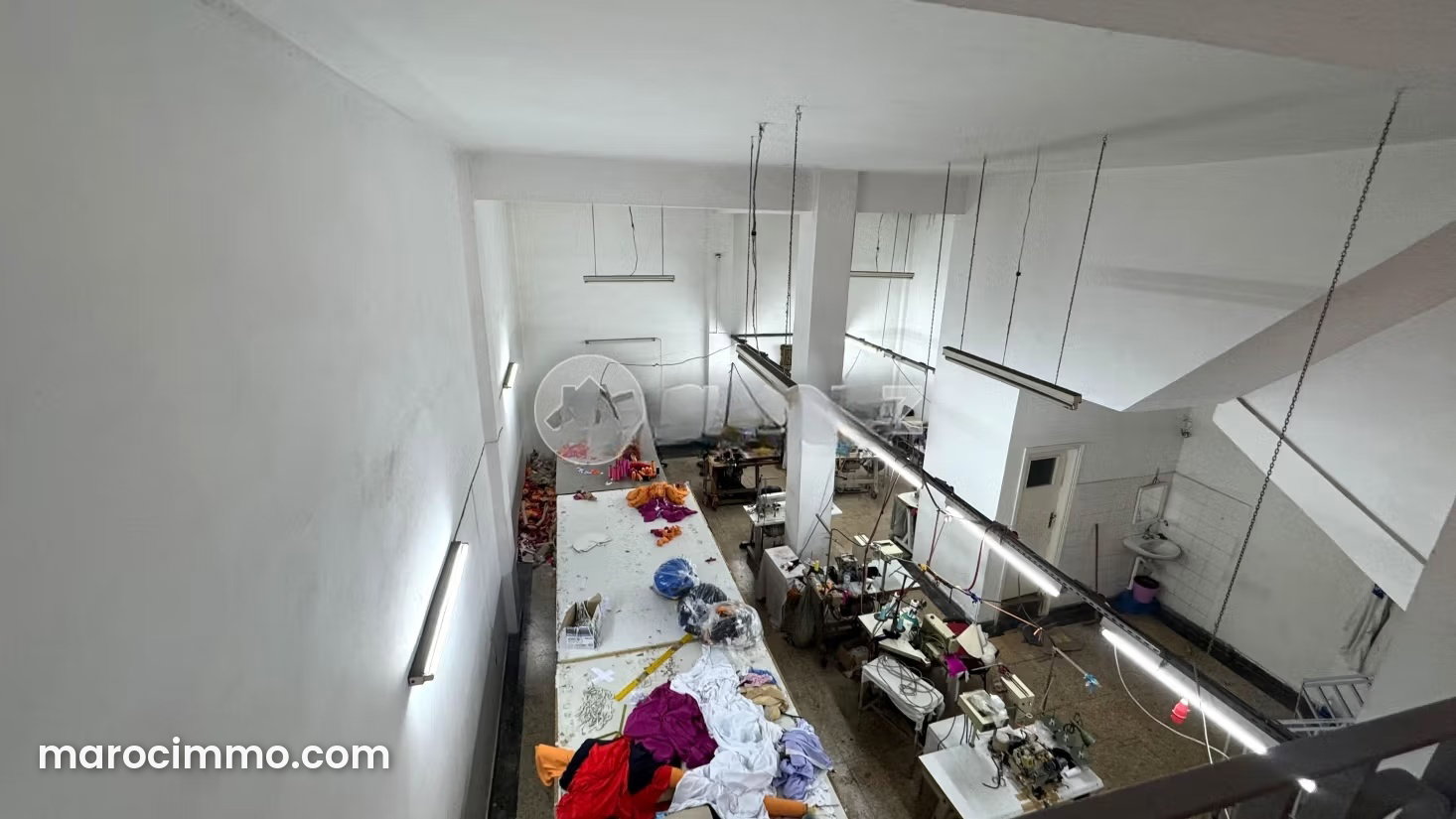 Local commercial 215 m², Hay Chrifa, Casablanca — Casablanca