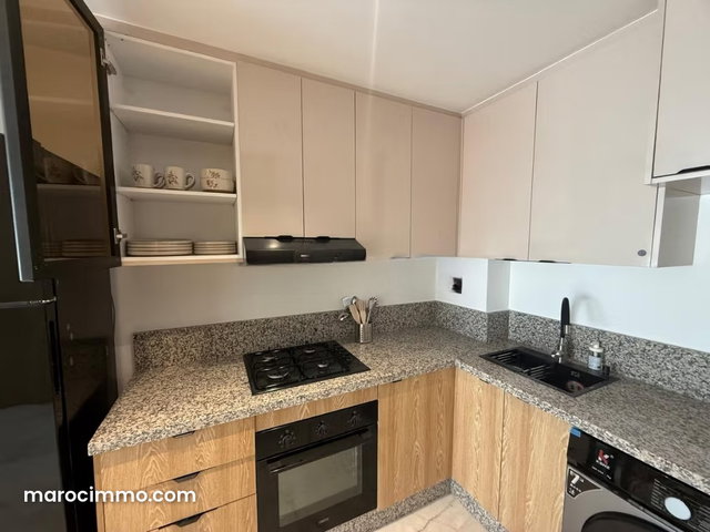 Superbe appartement à louer à Les Hôpitaux. Superficie 60 m². Bien meublé — 5