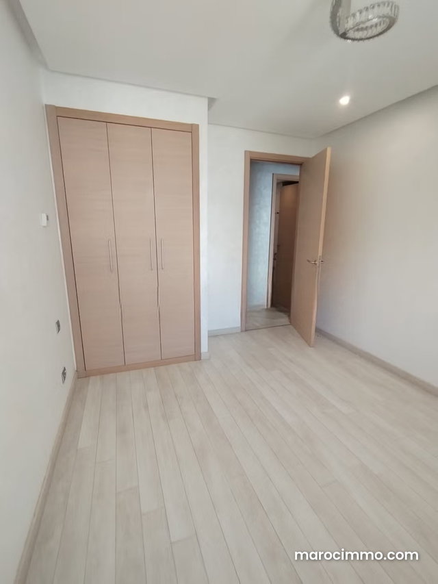 Appartement à Louer à Prestigia Hay Riad — 4