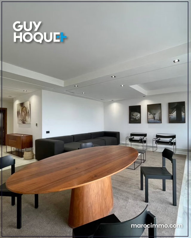3-Bedroom Apartment with Sea View on Boulevard de la Corniche — 2