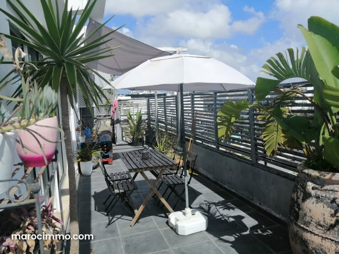 Furnished Apartment with Garden Terrace, Gauthier, Casablanca — Casablanca