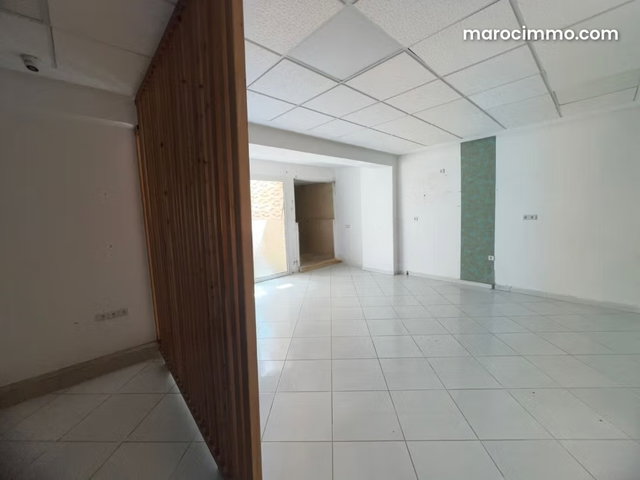 Bureau à louer en plein centre ville de Kénitra — 3