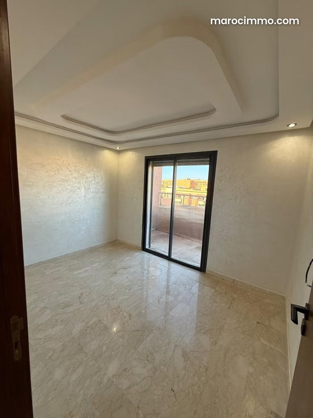 Location d'un appartement à Ain Mezouar. 2 chambres agréables. Service de concierge et climatisation — 2