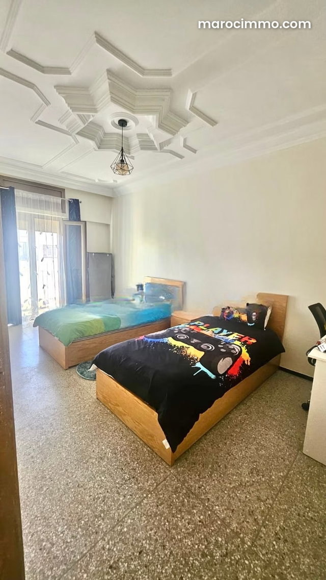 Louez cet appartement à Agdal. 3 grandes pièces. Bien meublé — 5