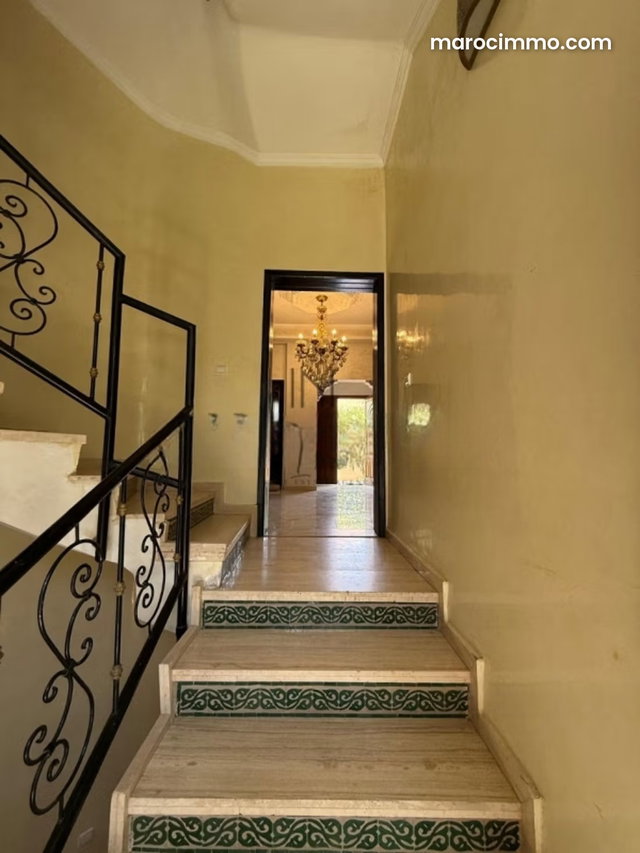 Villa Meublée à louer — 4