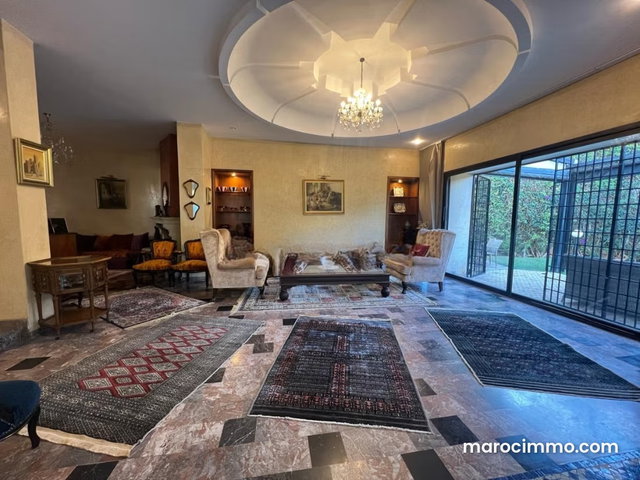 Villa très bien située, en angle à ParAnfa — 4
