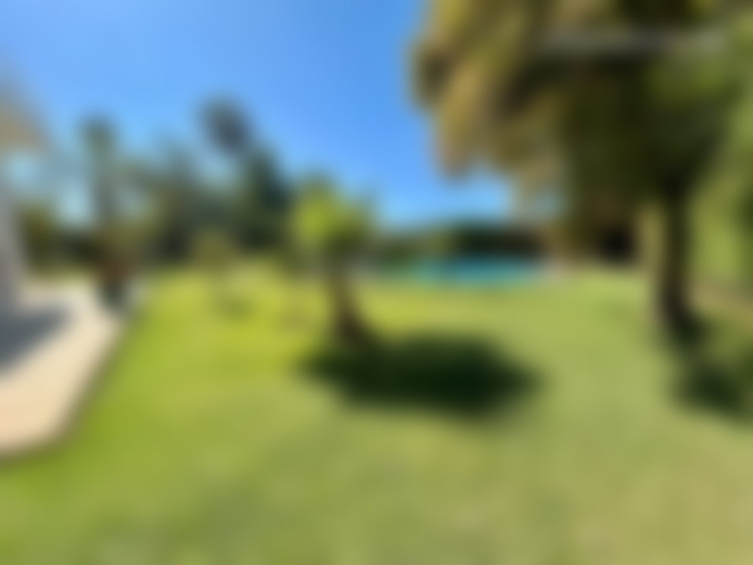 Villa 720 m² sur 2000 m² de jardin, Ambassadeurs, Rabat