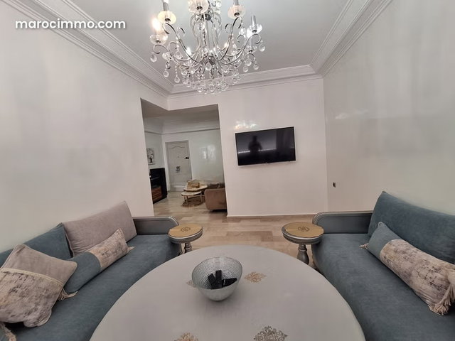 Apartment for rent in Maârif Extension. 2 bedrooms. With garage and elevator — 2