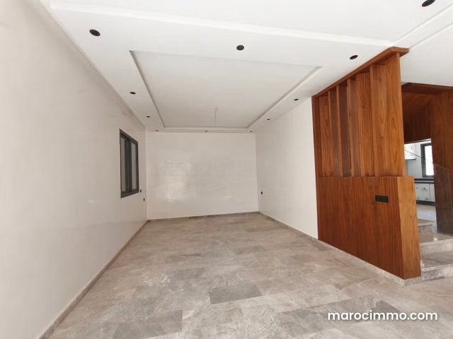 260m2 Villa on Amizmiz Road — 3