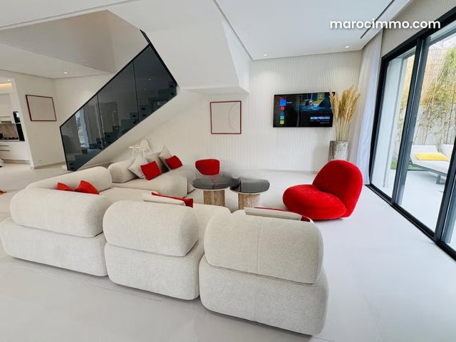 Somptueuse maison à vendre à Route de l'Ourika. Surface totale 326 m². Meublé — 4