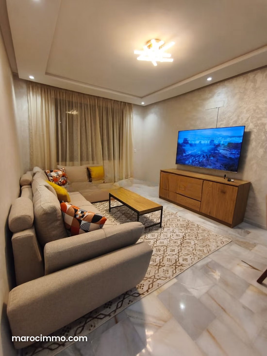 Appartement meublé lumineux à Casablanca Finance City — Casablanca