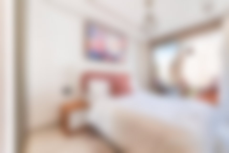 Furnished Apartment in Maarif, Casablanca, 54 sqm, South-Facing Terrace