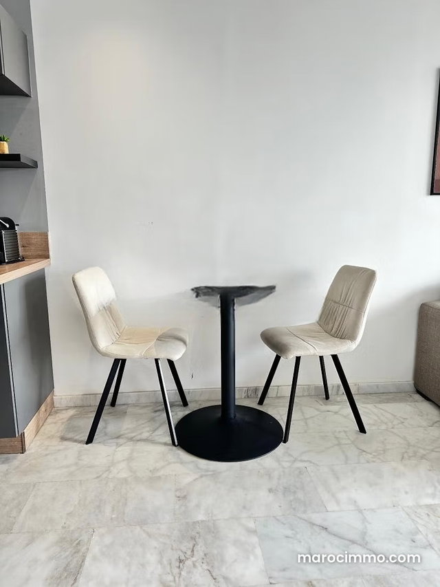 Studio meublé sans vis à vis à louer Maarif — 4